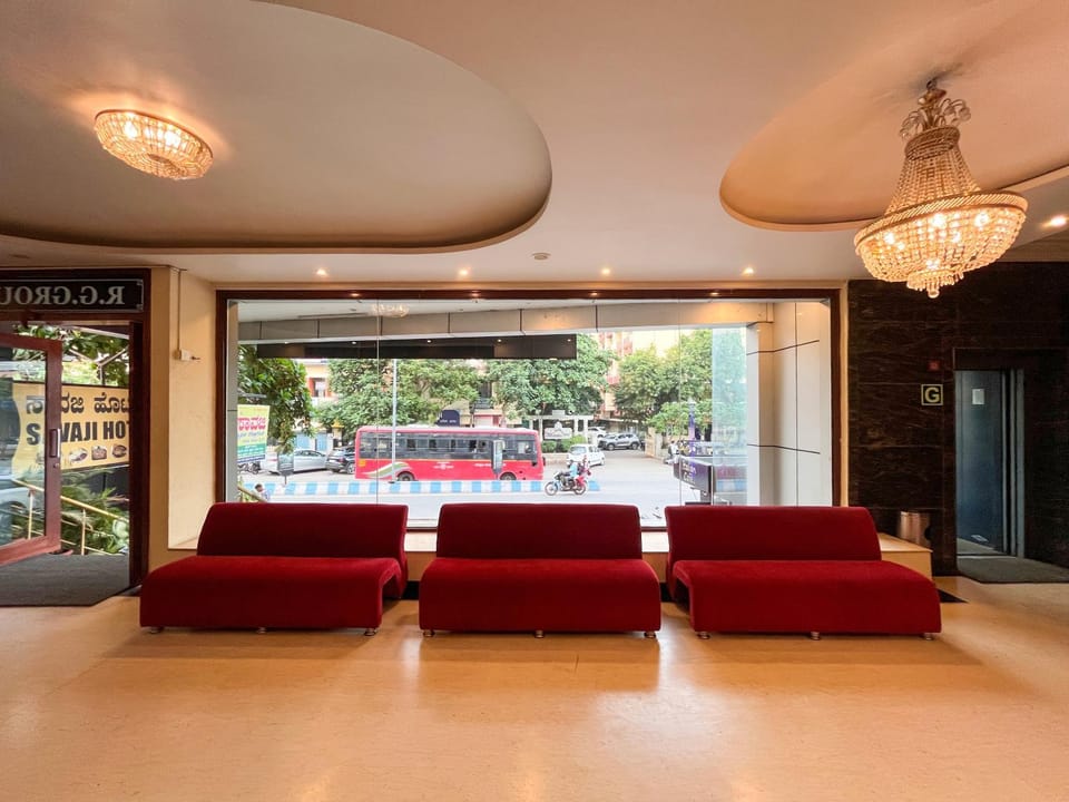 Lobby or reception, Seating area