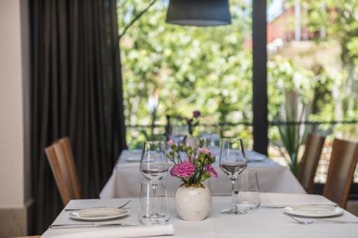 Rooms & Restaurant Matanovi Dvori Bed and Breakfast in Šibenik-Knin County, Croatia
