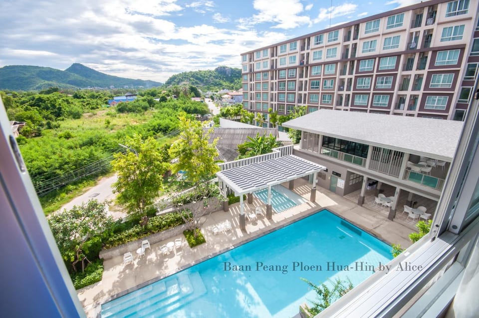 Bird's eye view, On site, Garden view, Mountain view, Pool view, Swimming pool