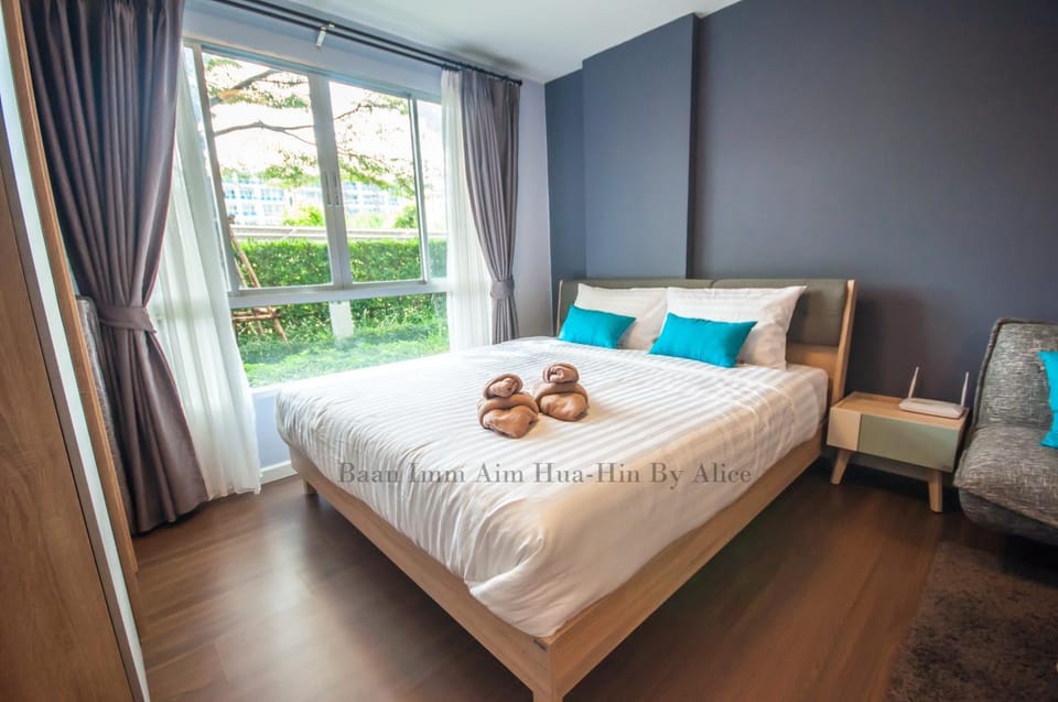 Property building, Bedroom, Garden view