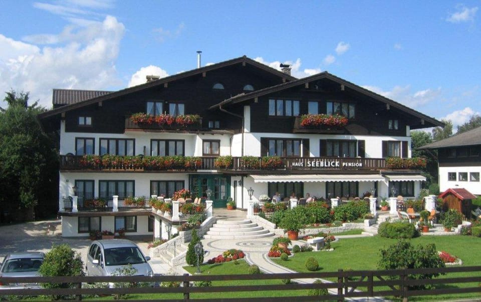 Pension Seeblick Bed and Breakfast in Salzburgerland