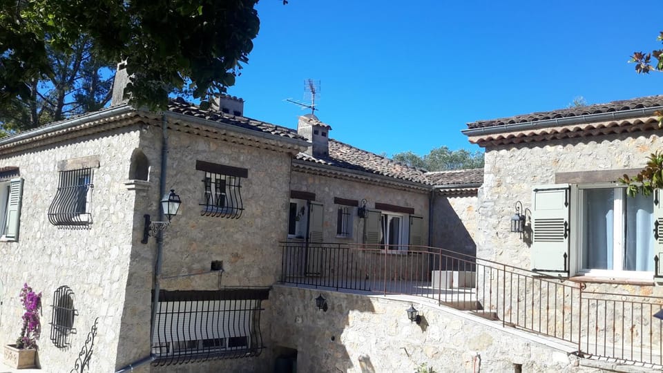 Aux charmes de grasse Bed and Breakfast in Grasse
