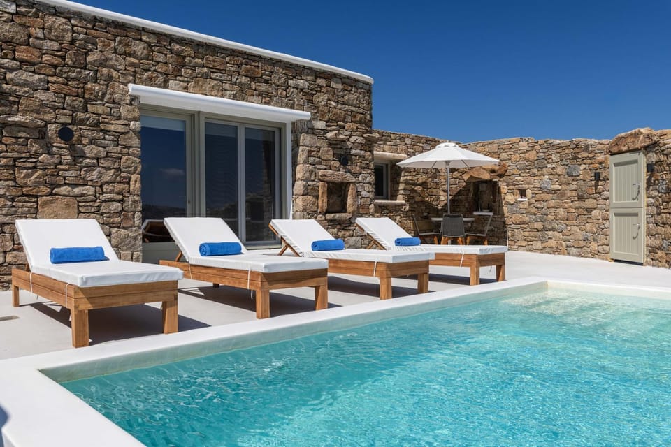 Mykonos Divino Apartment in Mykonos, Mikonos 846 00, Greece