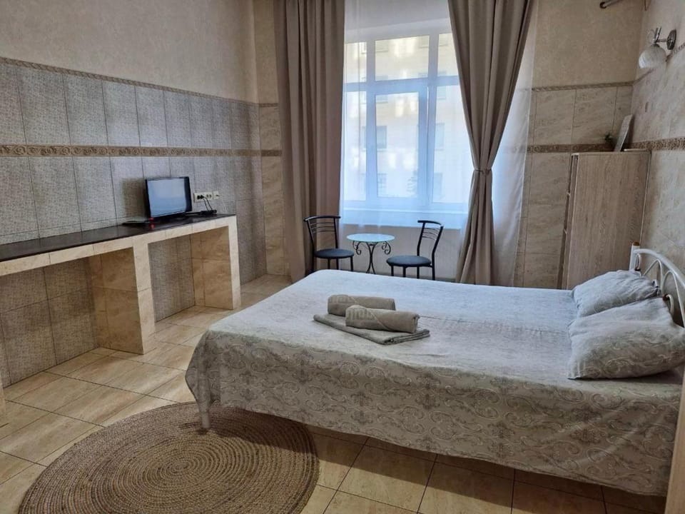 Bed, Kitchen or kitchenette, Photo of the whole room, towels
