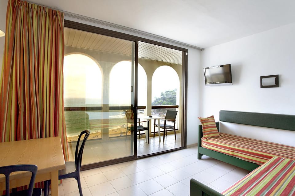 Day, Balcony/Terrace, Seating area