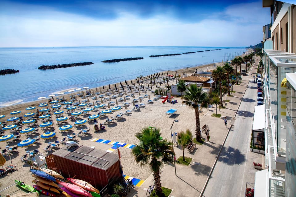 Property building, Sea view