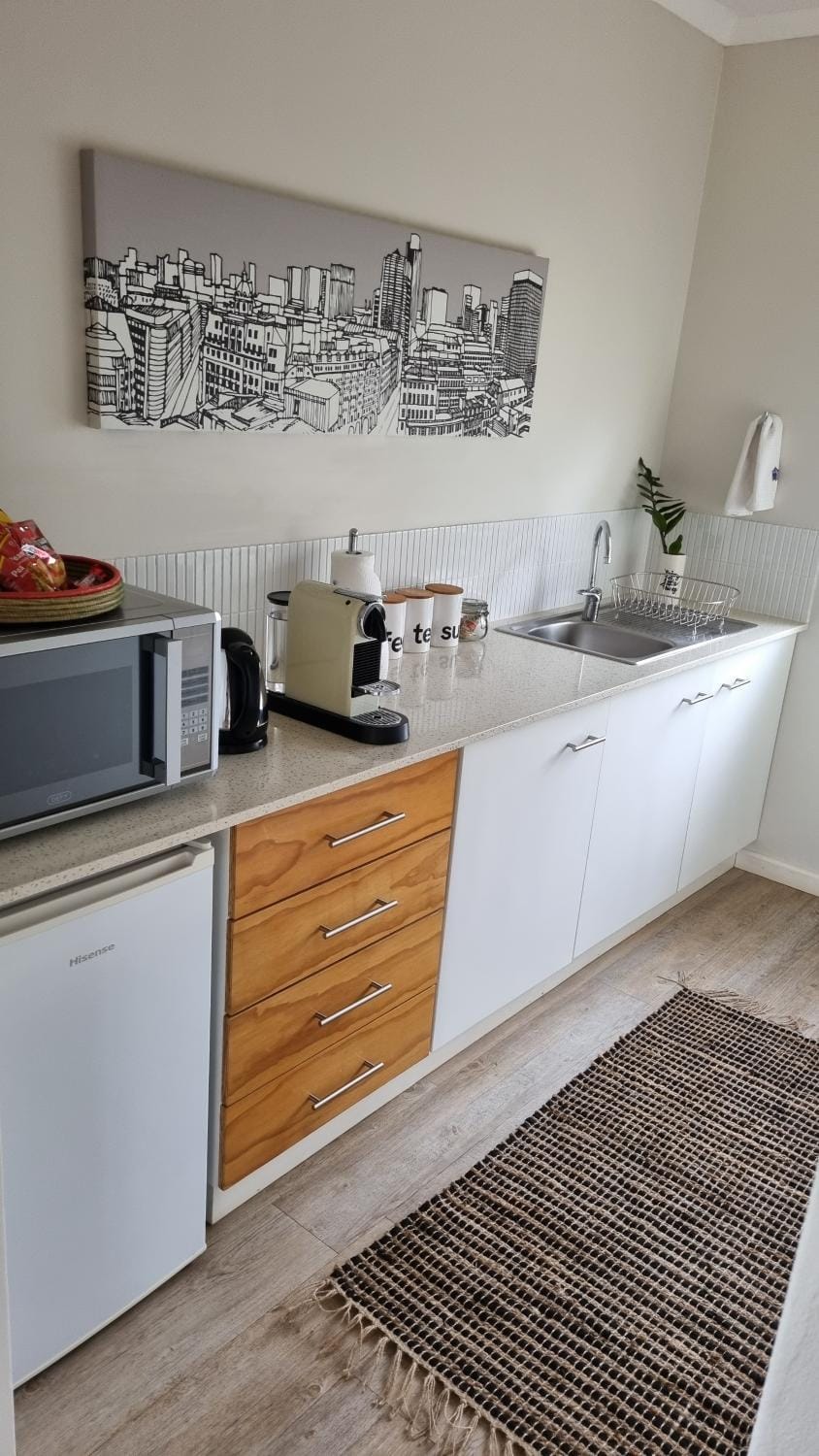 Kingsley House Chalet Bed and Breakfast in Dolphin Coast