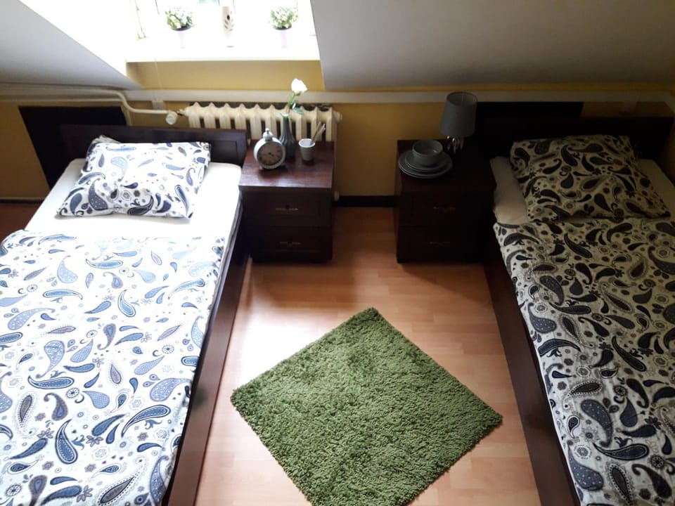 Hostel Pałacyk Hostel in Greater Poland Voivodeship