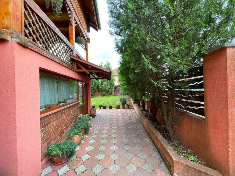 Casa de Vacanta "La Faurie" Nature lodge in Serbia
