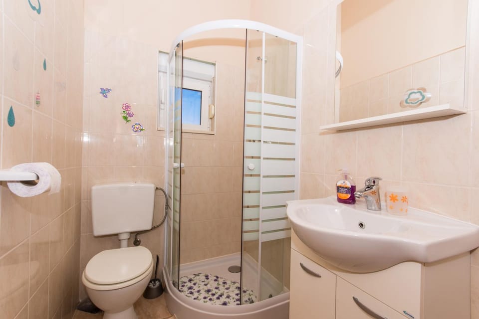 Apartman Anamarija Apartment in Okrug Gornji