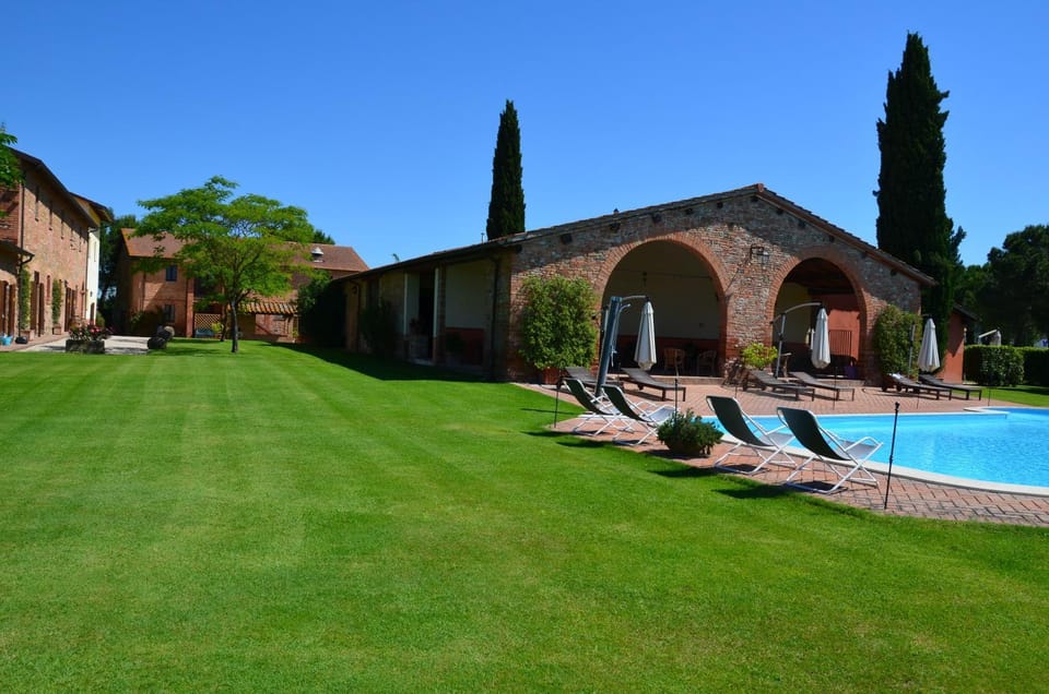 Garden, Swimming pool