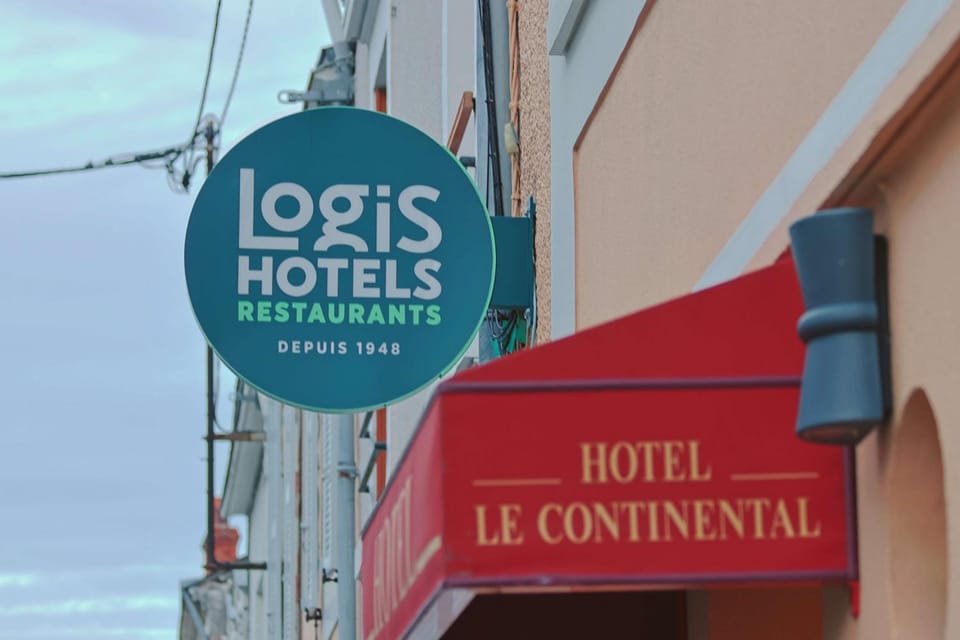 Logis Hôtel Restaurant Le Continental Hotel in Centre-Val de Loire
