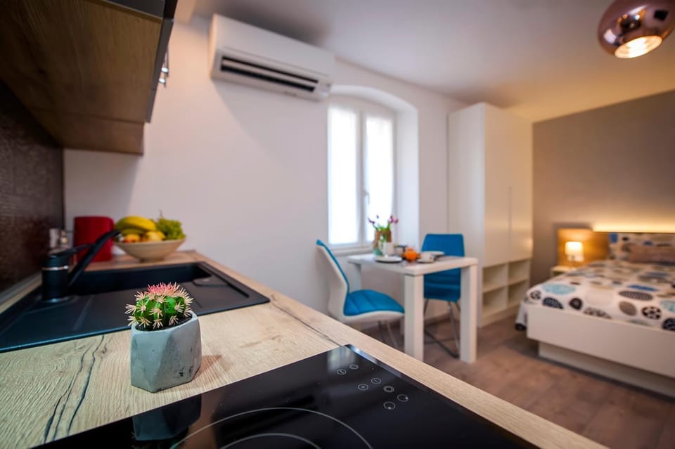 Studio Apartment Kris by Irundo Apartment in Rovinj