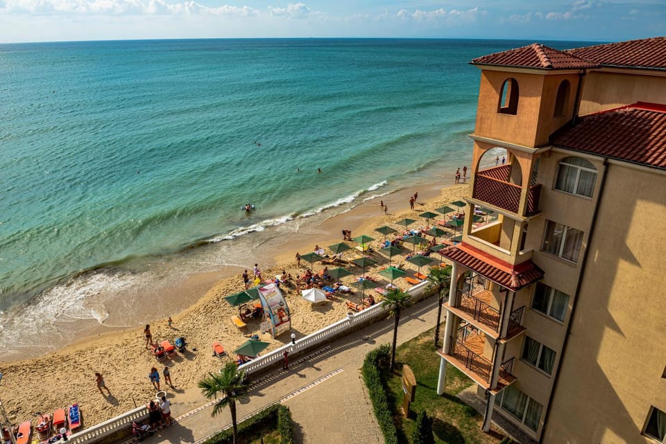 Balcony/Terrace, Beach, Sea view