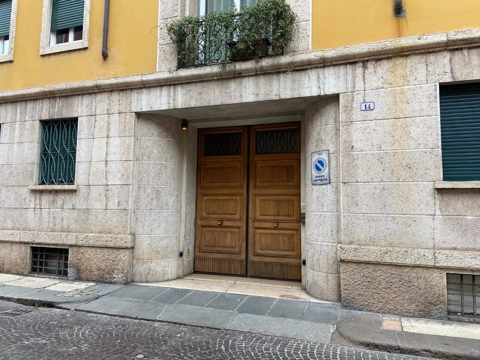 Facade/entrance, Day