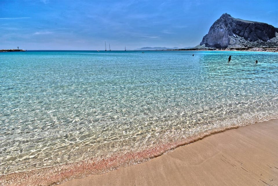Day, Natural landscape, Summer, Beach