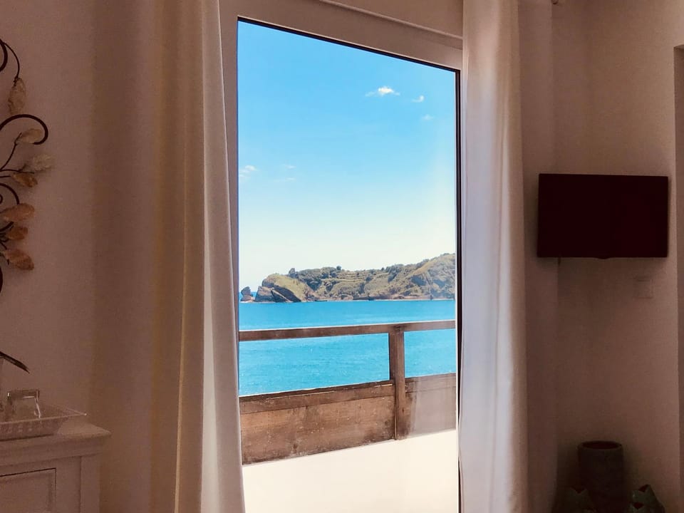 TV and multimedia, Sea view