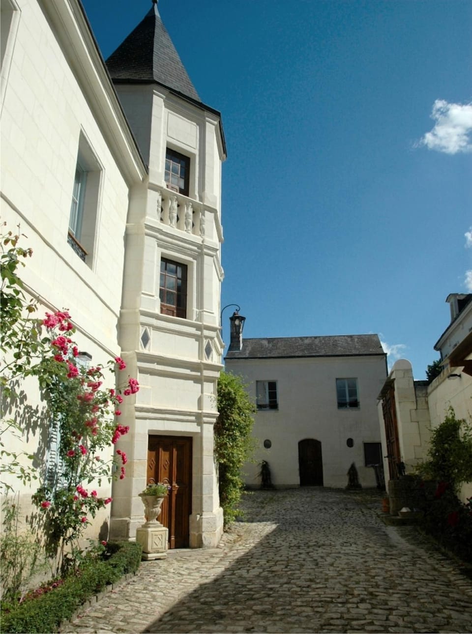 Facade/entrance, On site