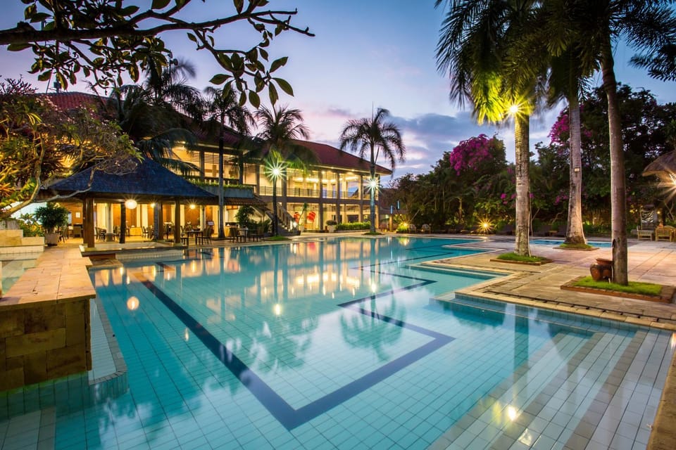 Swimming pool, Swimming pool