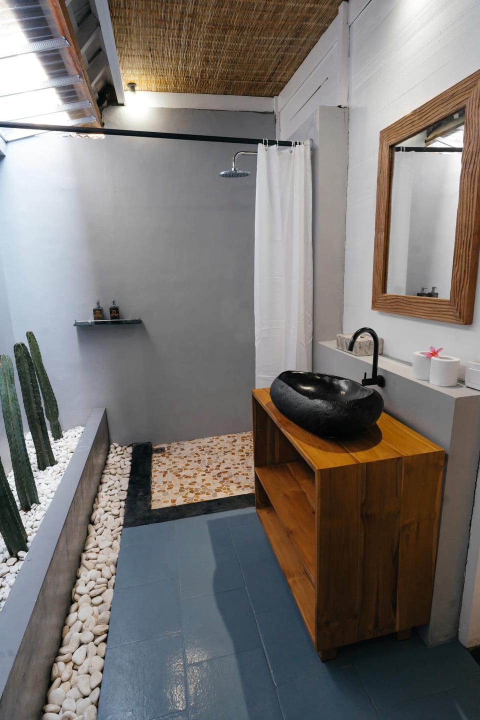 Property building, Bathroom
