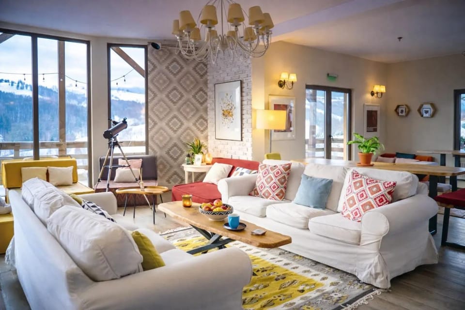 Lounge or bar