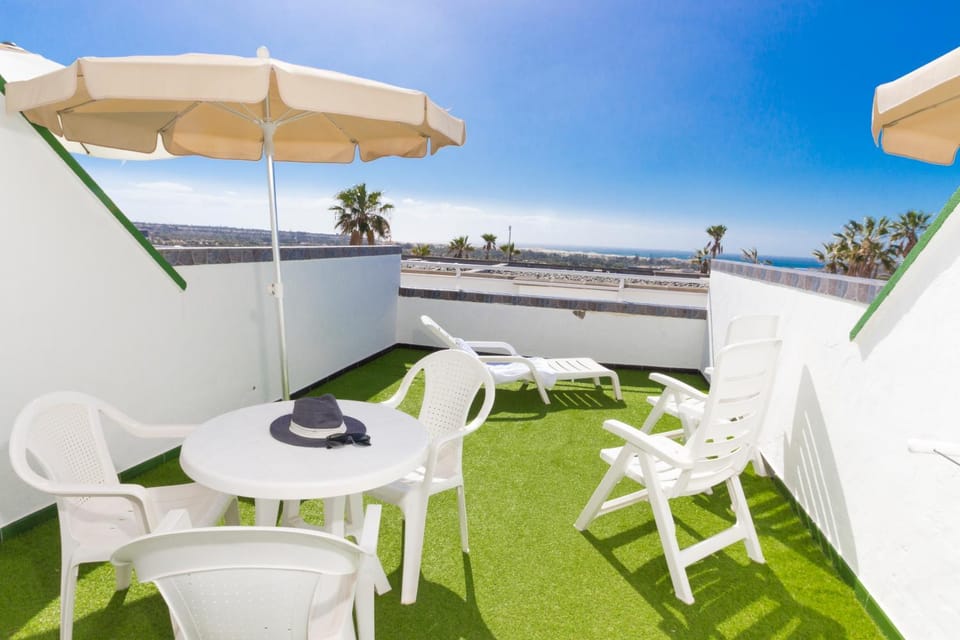 Natural landscape, View (from property/room), City view, sunbed