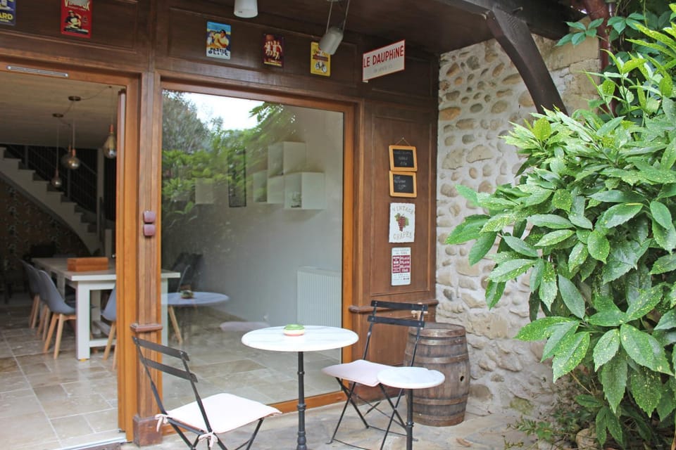 Patio, internet