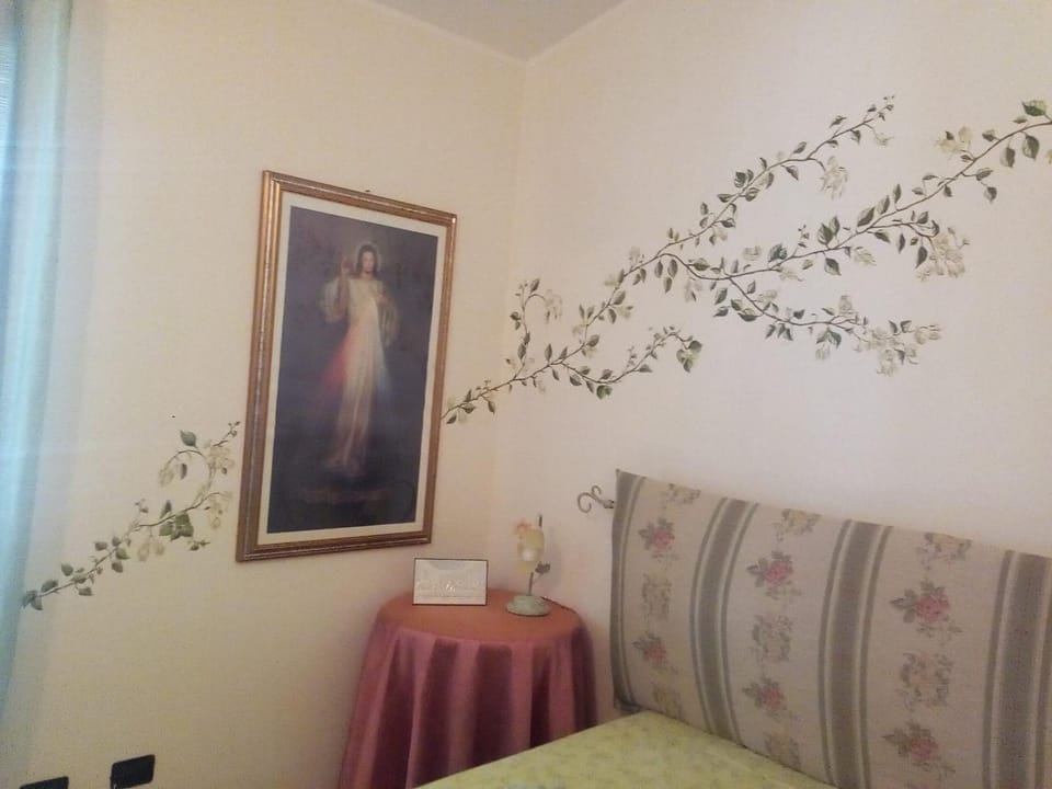Decorative detail, Bedroom