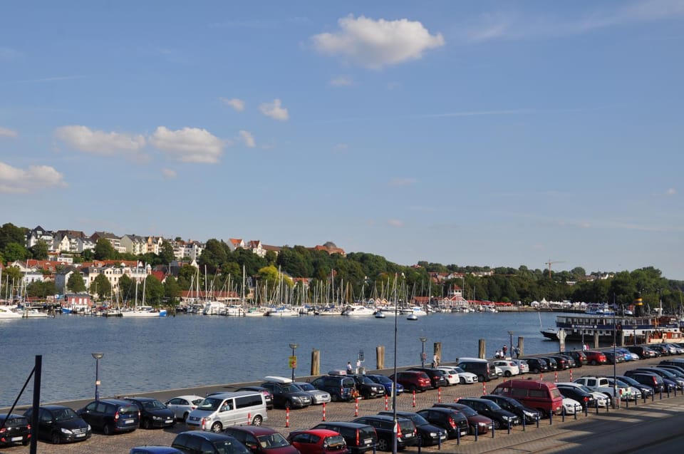 Hafenblick vom Kapitänshaus Apartment in Flensburg