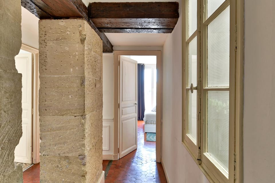 Decorative detail, Bedroom