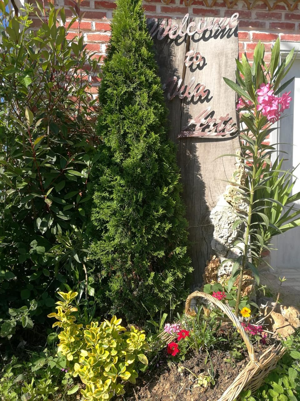 Arti Vila House in Ksamil