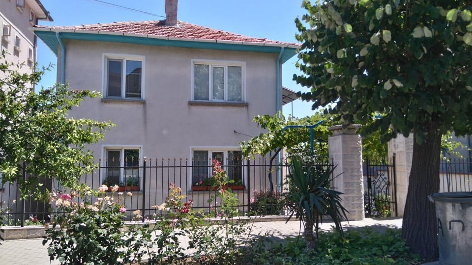 Песента на морето Bed and Breakfast in Burgas Province
