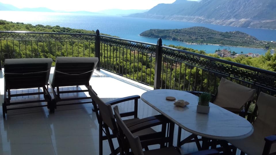 AKRON Luxury Holidays Hotel in Argolis, Greece