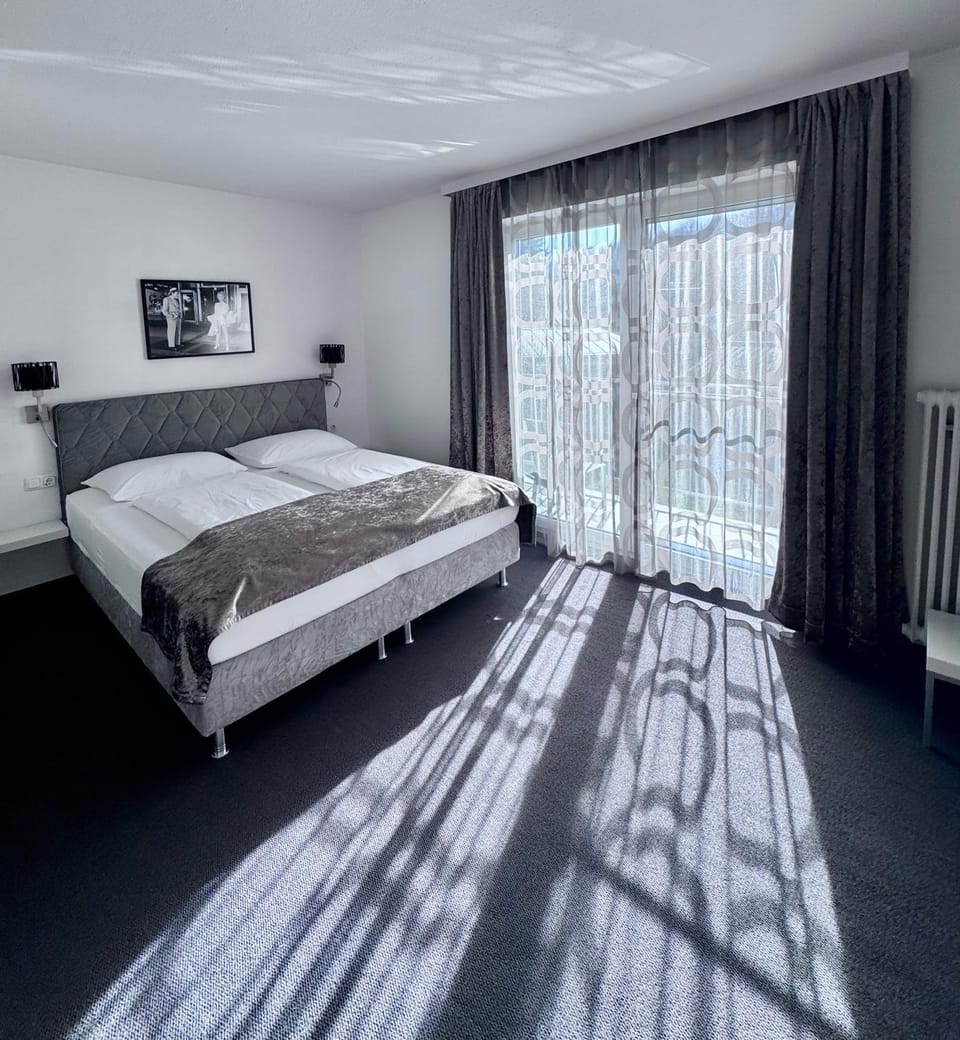 Boutique Hotel OASE, mit oder ohne Frühstück buchbar, Parkplatz kostenlos Hotel in Salzburgerland