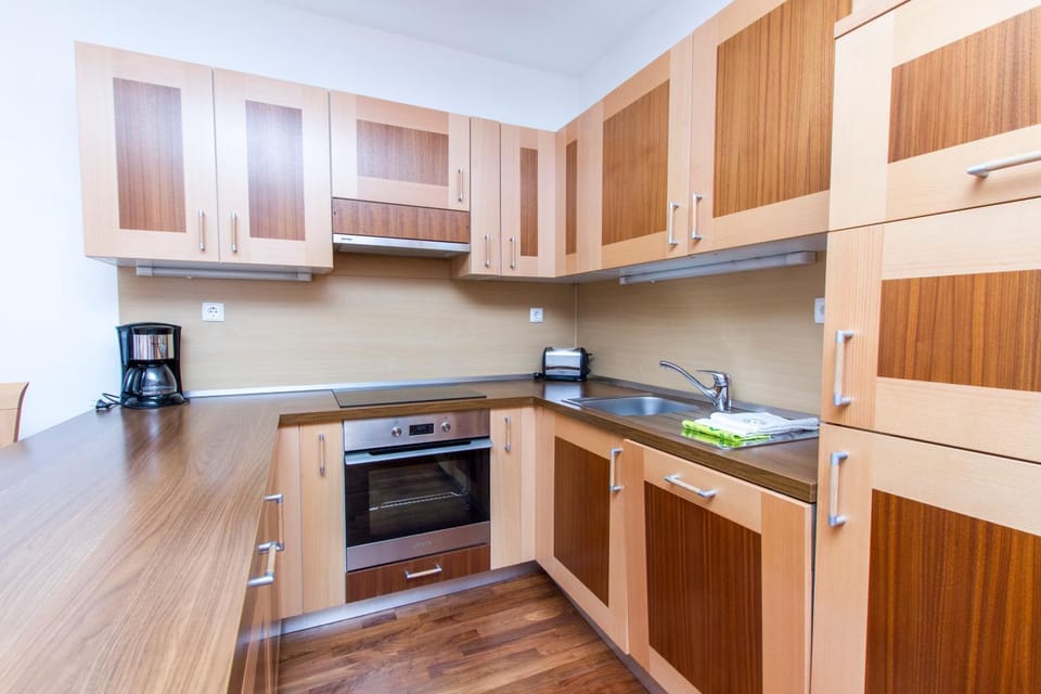 Coffee/tea facilities, Kitchen or kitchenette