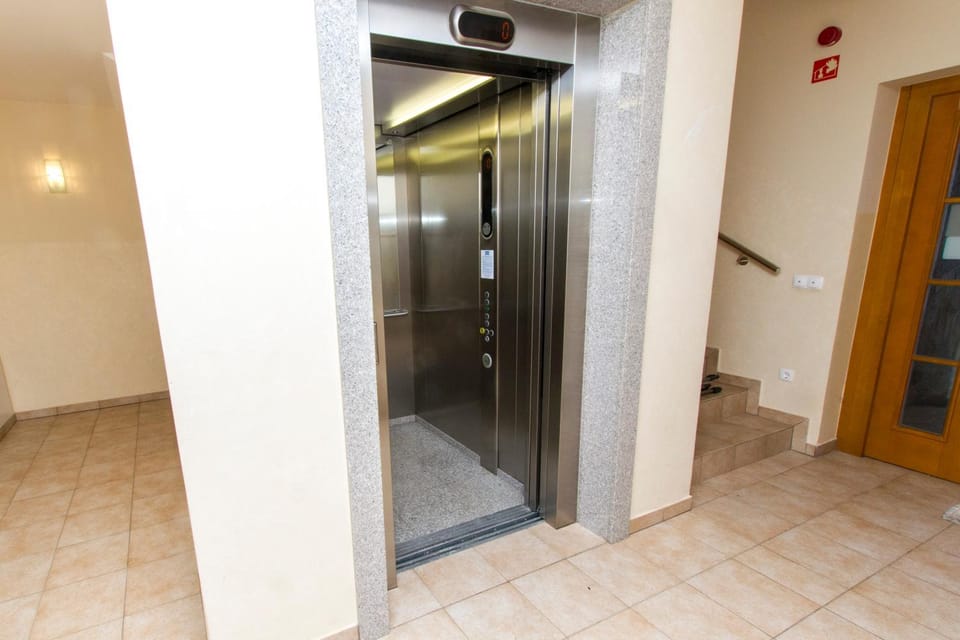 Other, elevator