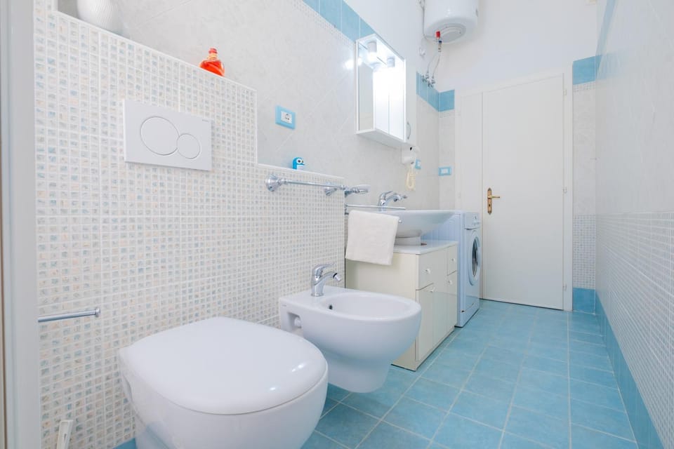 Shower, Toilet, Bathroom, bidet
