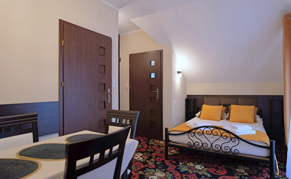 Bed, View (from property/room), Other