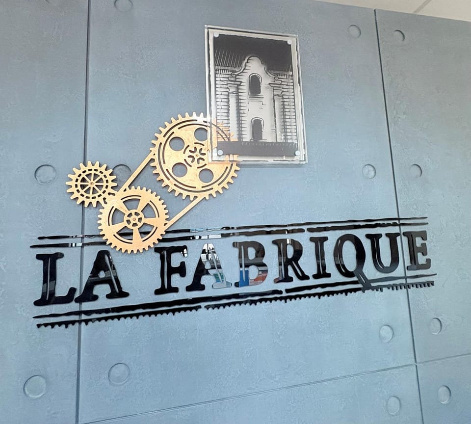 Logo/Certificate/Sign
