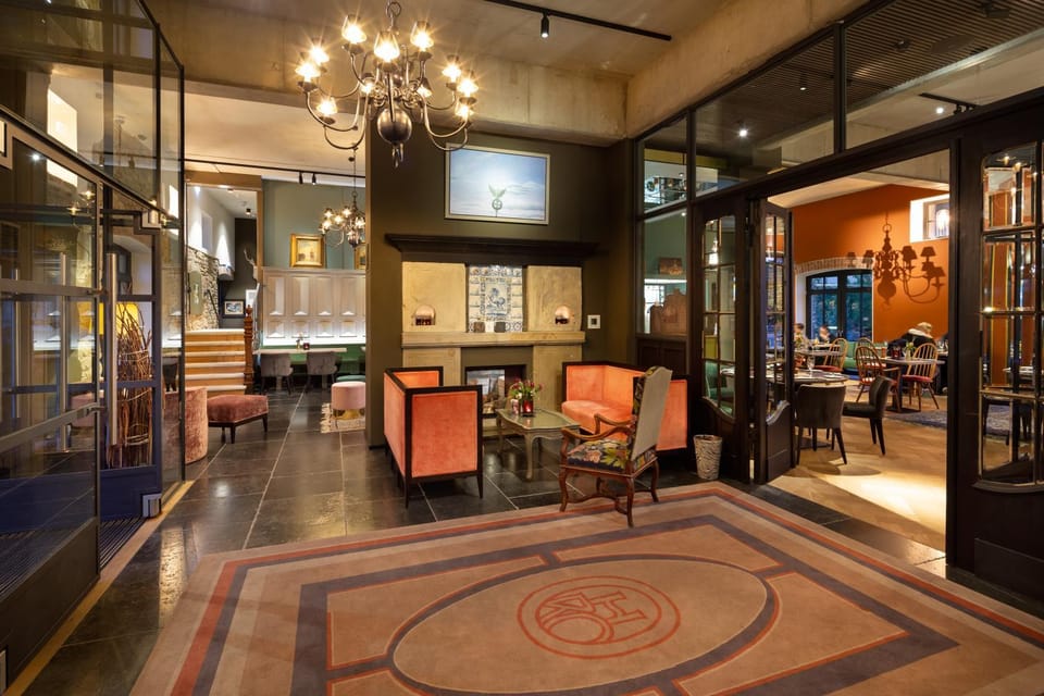 Restaurant/places to eat, Lobby or reception
