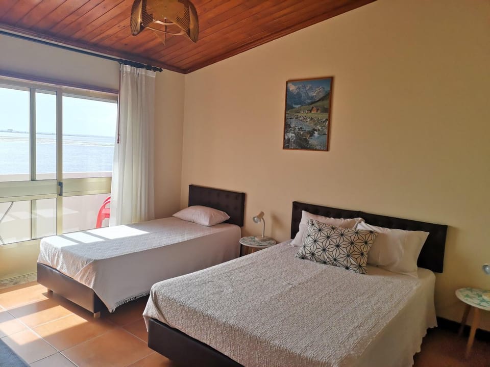 ''O Veleiro'' Rest. Resid. Bed and Breakfast in Aveiro District, Portugal