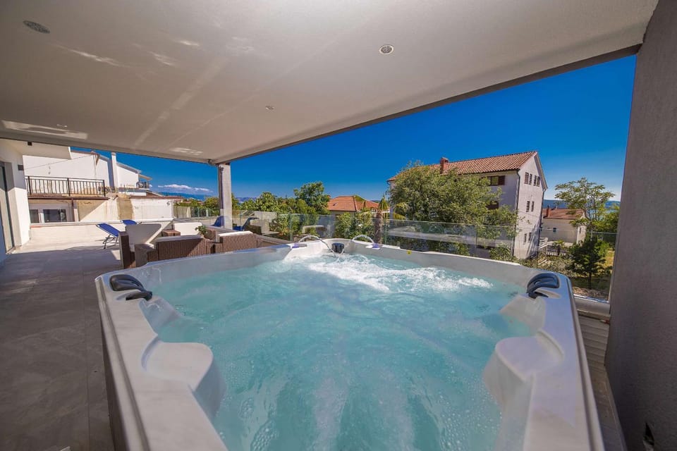 Hot Tub