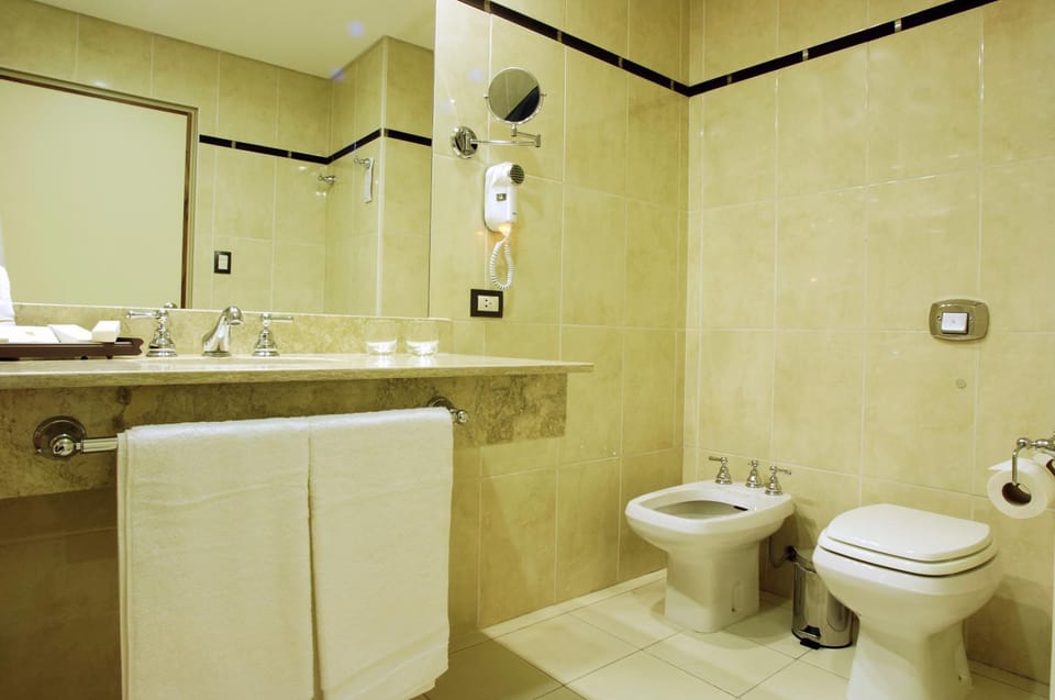 Toilet, Bathroom