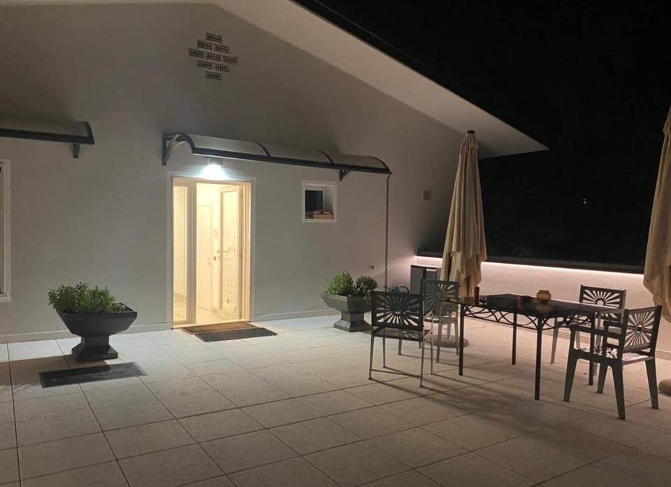 Patio, Night, View (from property/room), Balcony/Terrace