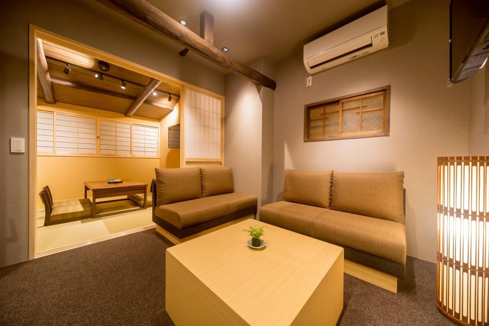 Living room, Decorative detail, Dining area, Bedroom