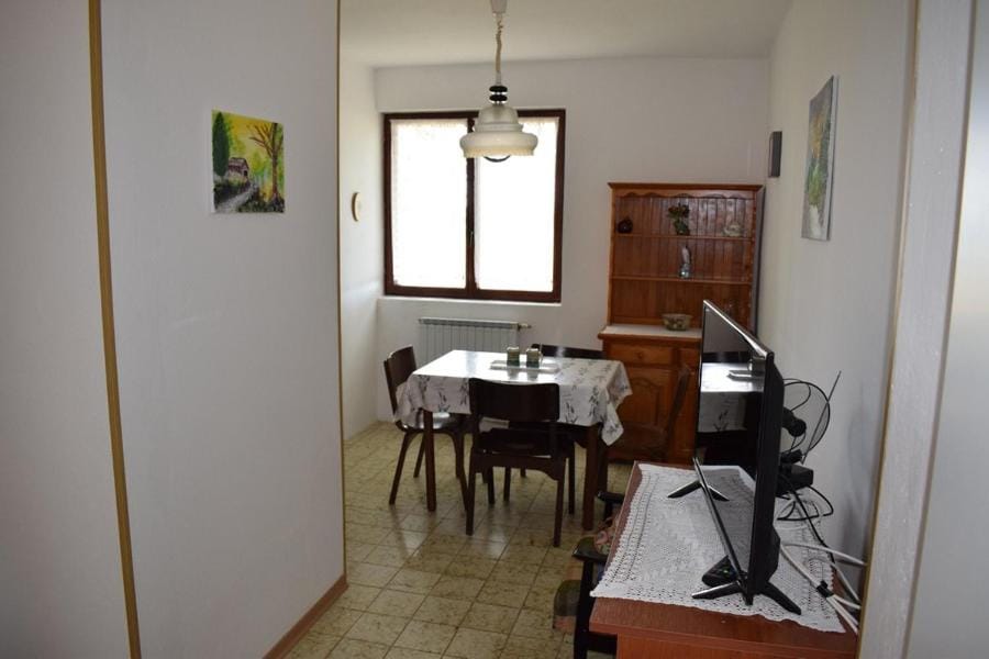 TV and multimedia, Living room, Dining area