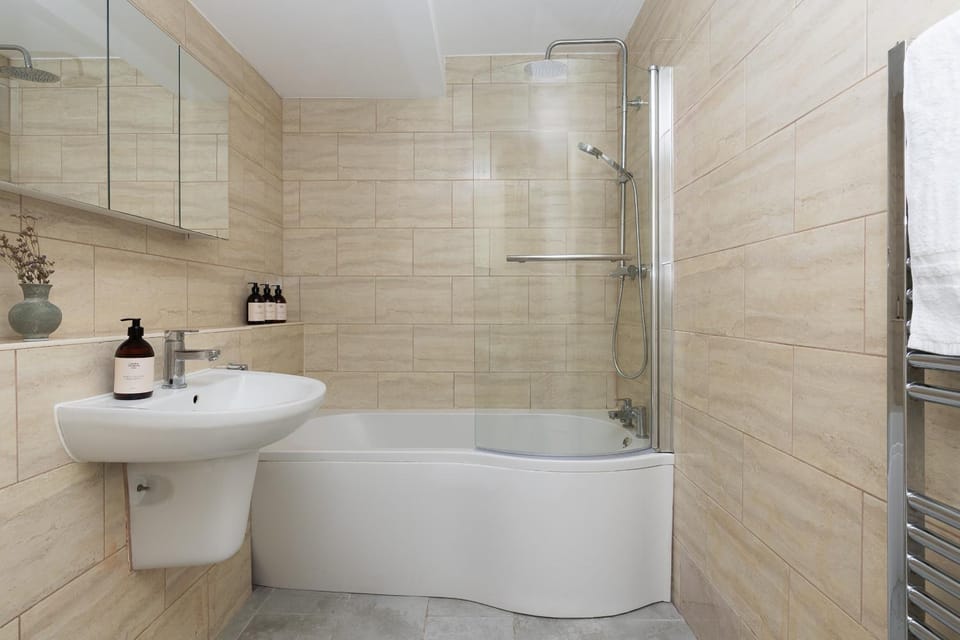 Shower, Bathroom, Bath