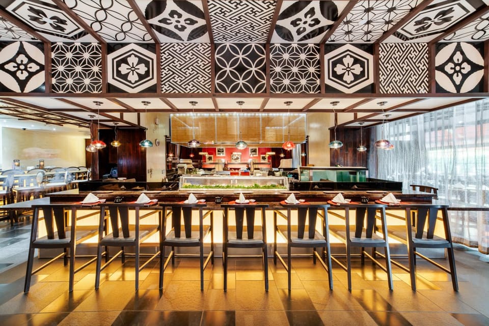 Restaurant/places to eat, Food and drinks, Food