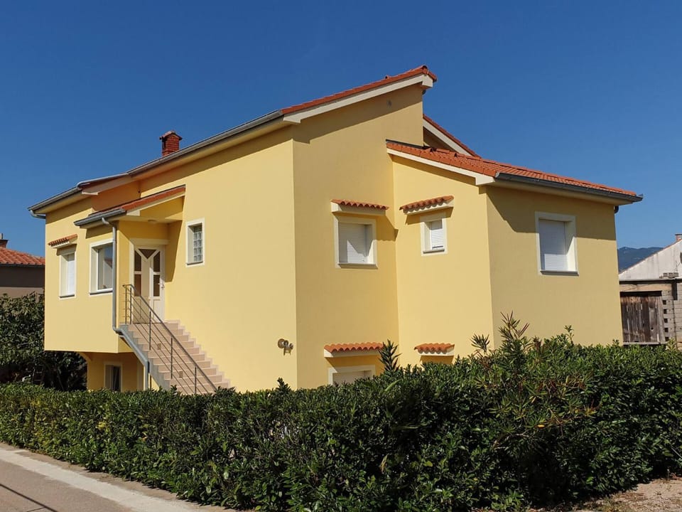 Apartments Rea Apartment in Primorje-Gorski Kotar County