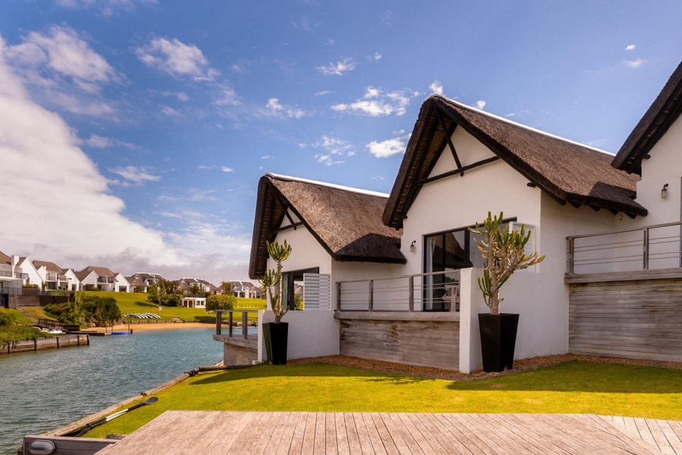 Property building, Natural landscape